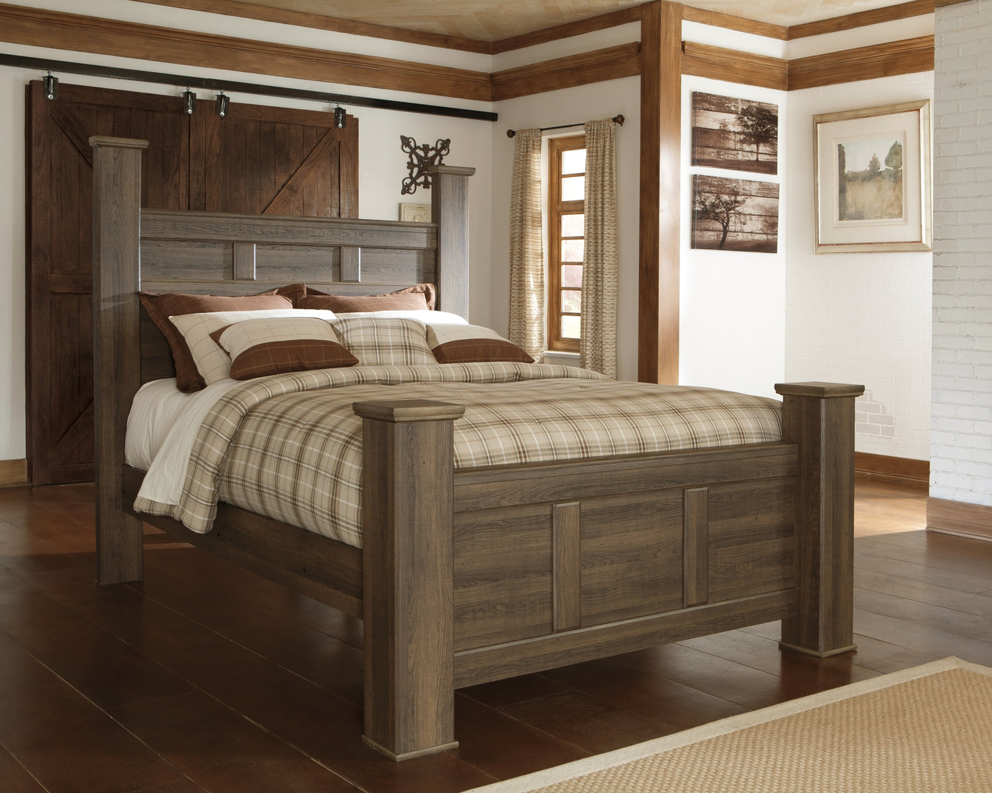 Juararo Poster Bed
