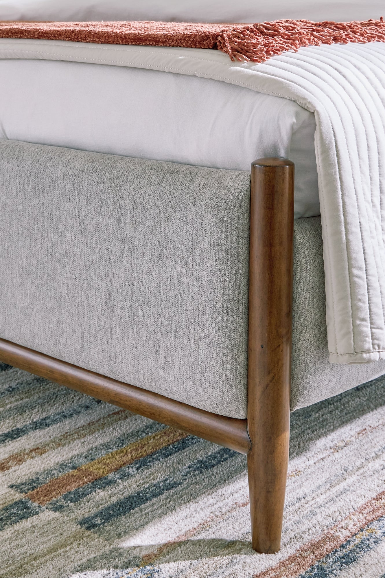 Lyncott Upholstered Panel Bed