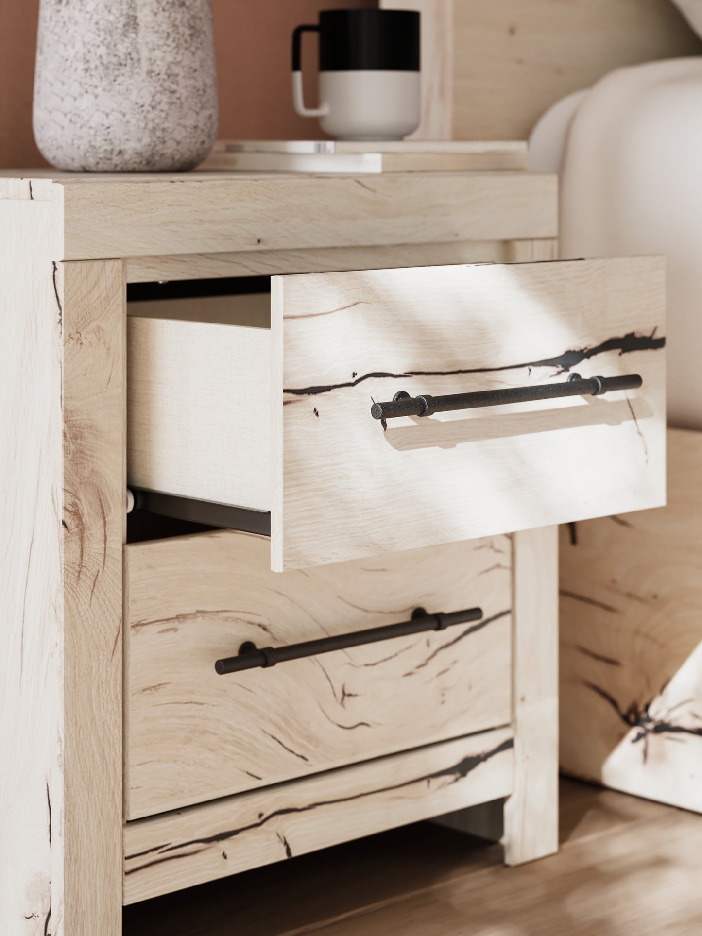 Lawroy Queen Panel Headboard with Mirrored Dresser and Nightstand