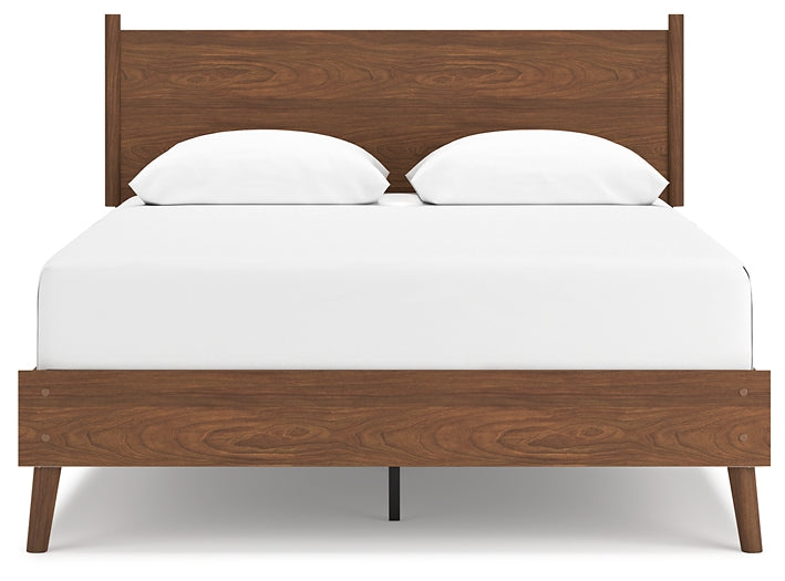 Fordmont Panel Bed