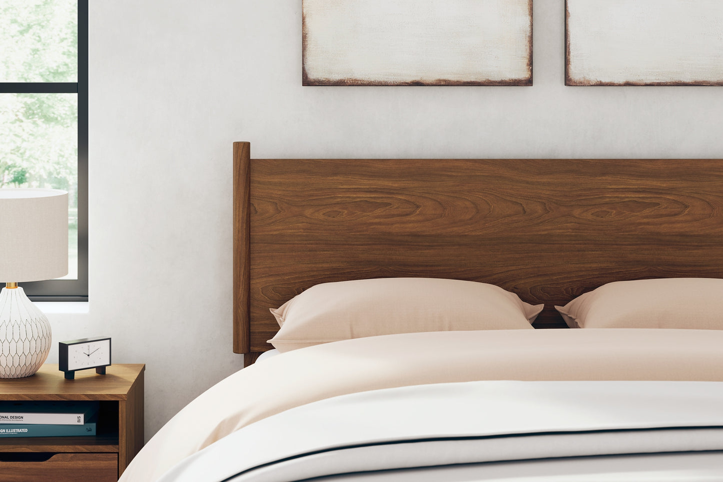 Fordmont Panel Bed