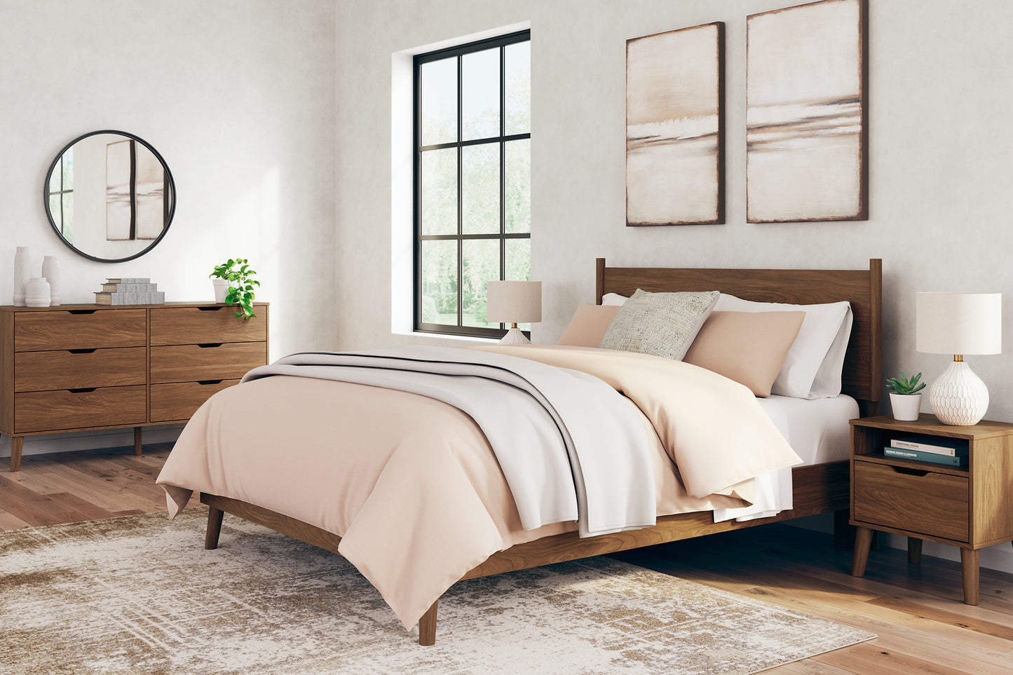 Fordmont Panel Bed