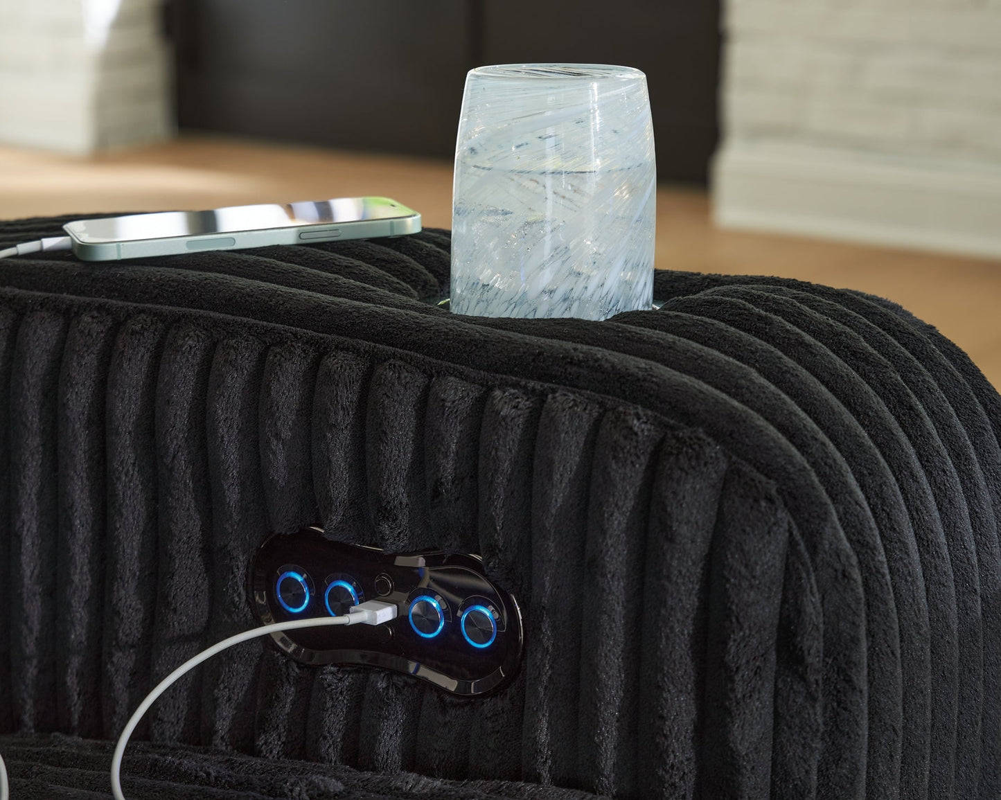 Forest Lake Pwr Rec Sofa With Adj Headrest