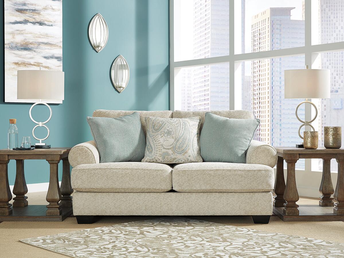 Monaghan Loveseat