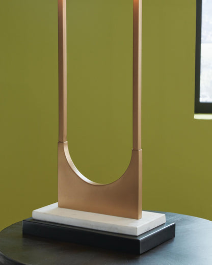 Malana Metal Table Lamp (1/CN)