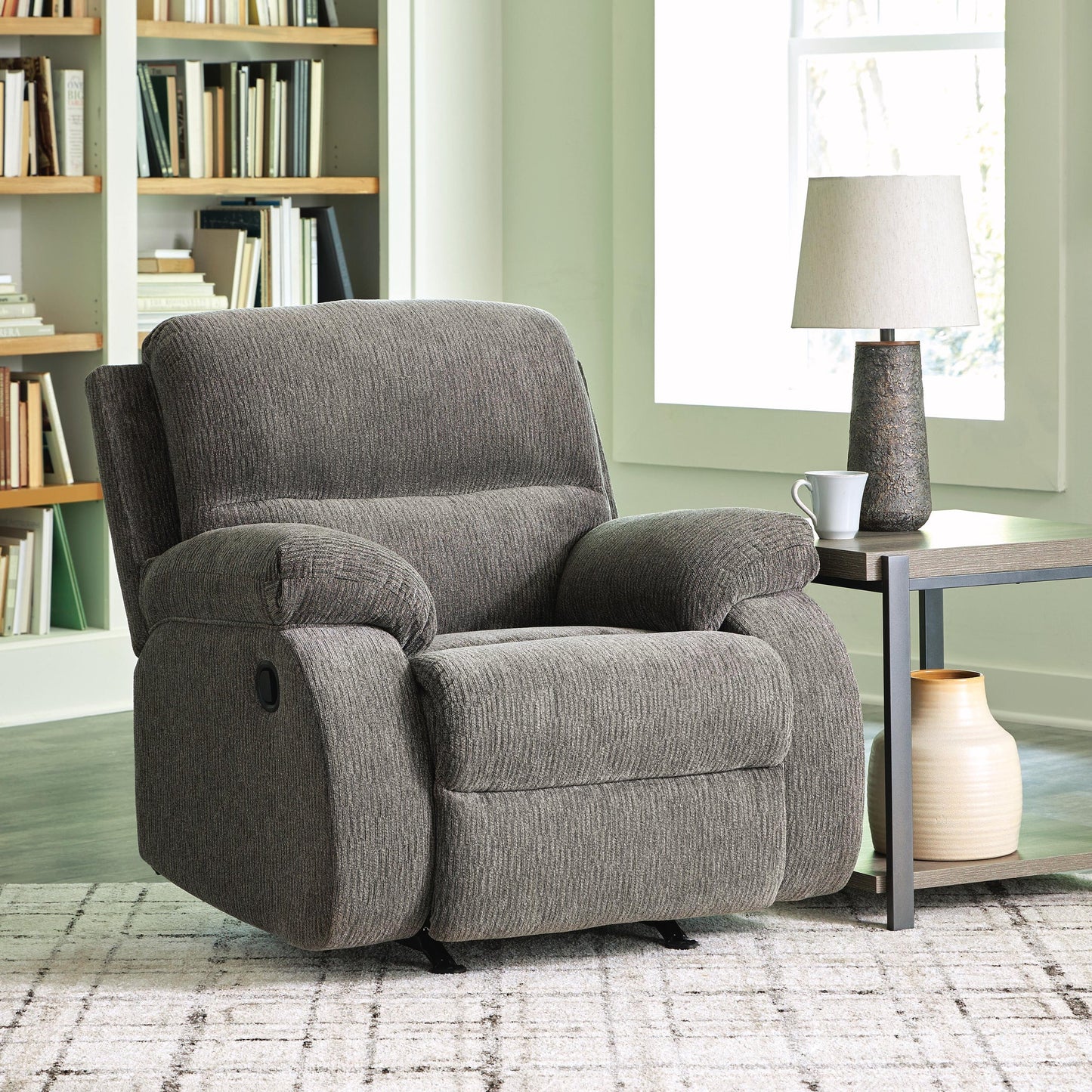 Scranto Rocker Recliner