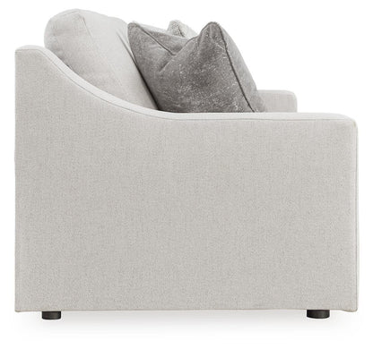 Maitelynn Sofa