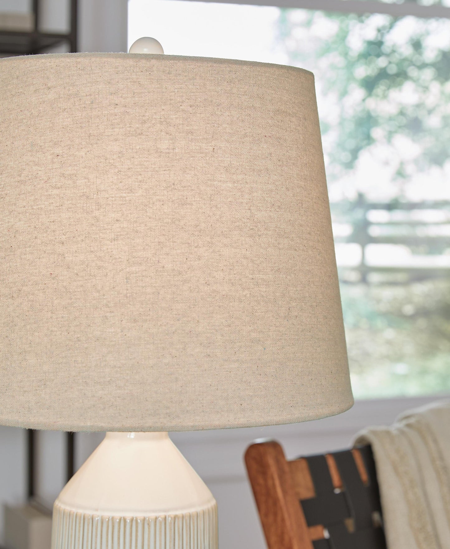 Willport Ceramic Table Lamp (2/CN)