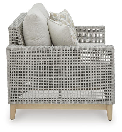 Seton Creek Loveseat w/Cushion