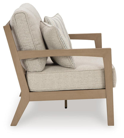 Hallow Creek Loveseat w/Cushion