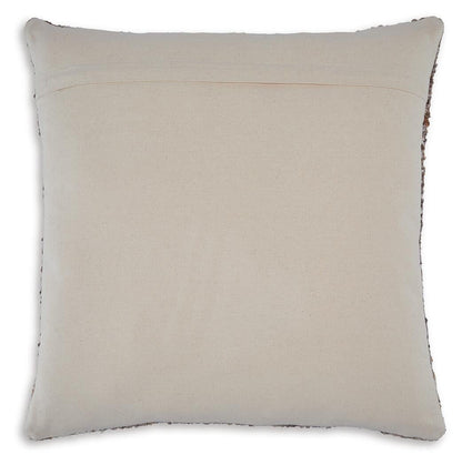 Nealton Pillow