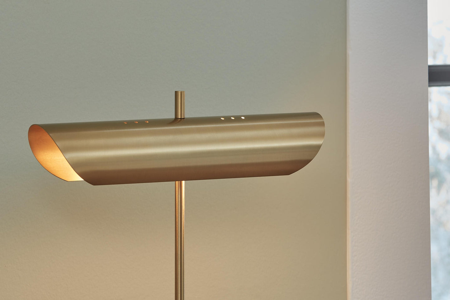 Rowleigh Marble Desk Lamp (1/CN)