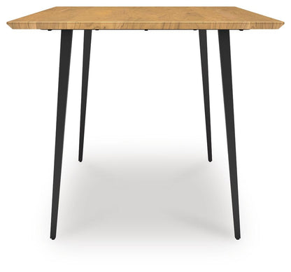 Gretlynn Rectangular Dining Room Table