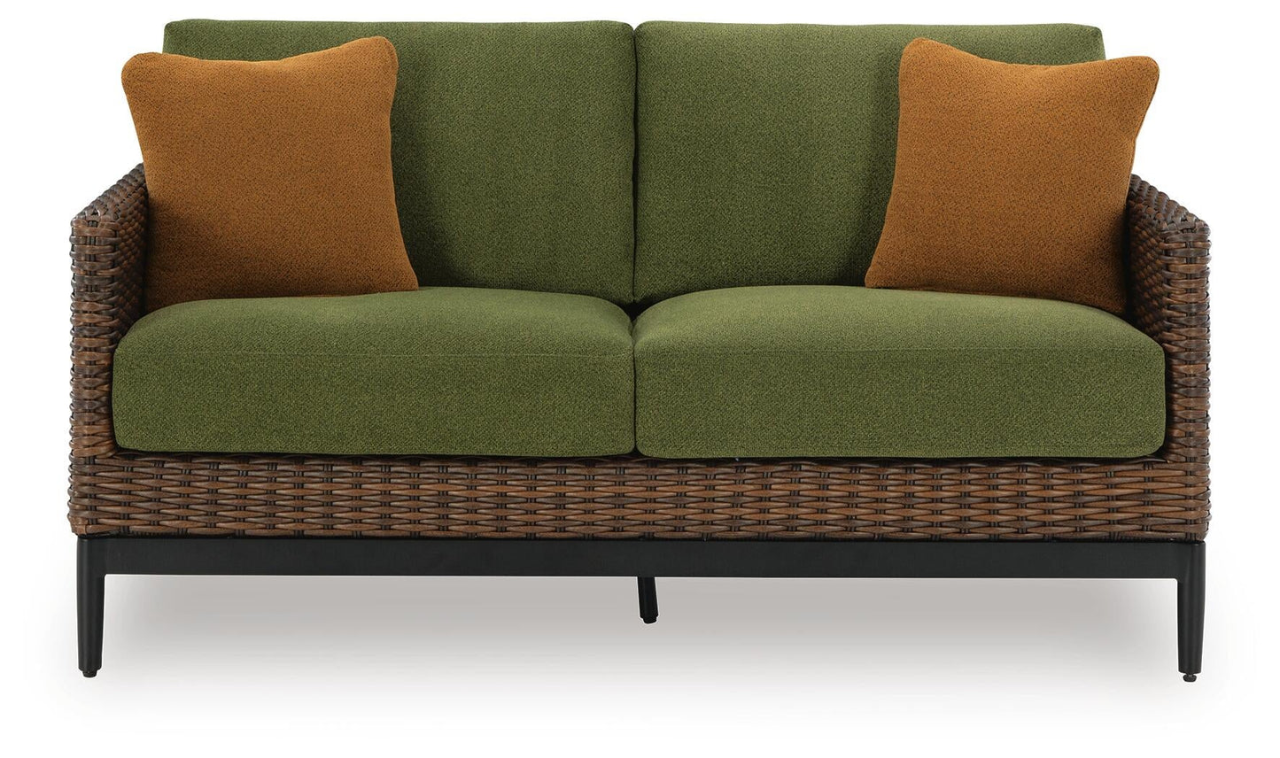 Horizon Hall Loveseat w/Cushion