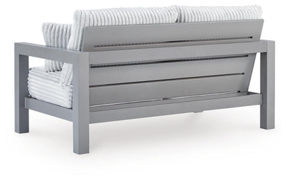 Hurley Park Loveseat w/Cushion