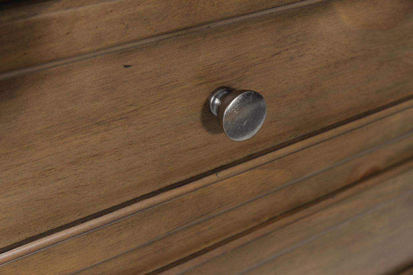 Feddinger Dresser and Mirror