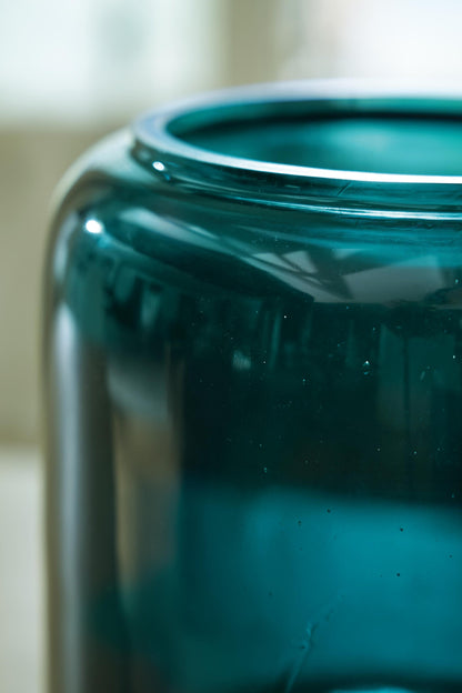 Inisland Vase