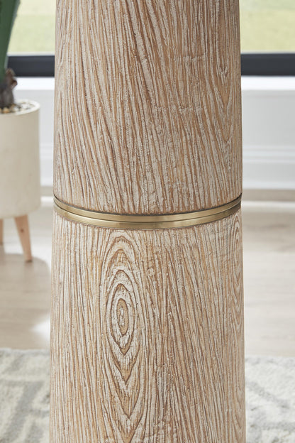Gasparleigh Poly Floor Lamp (1/CN)