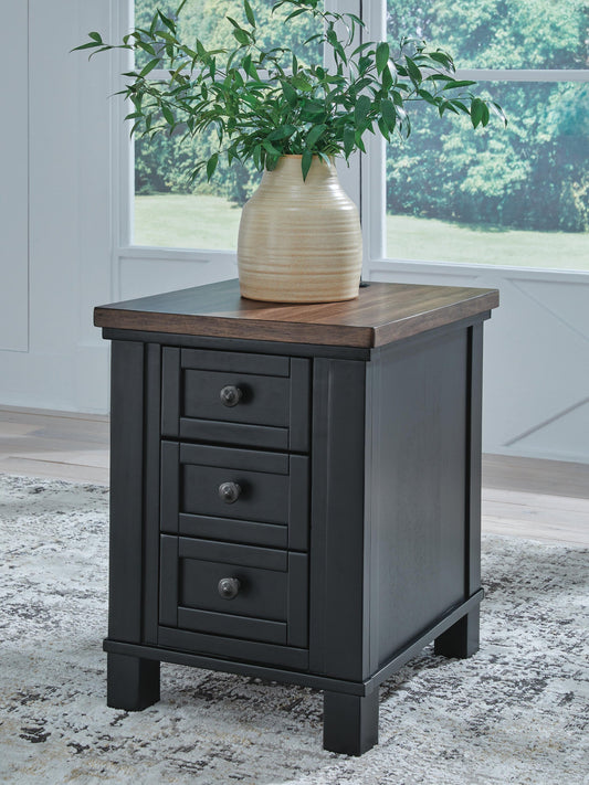 Wildenauer Chair Side End Table