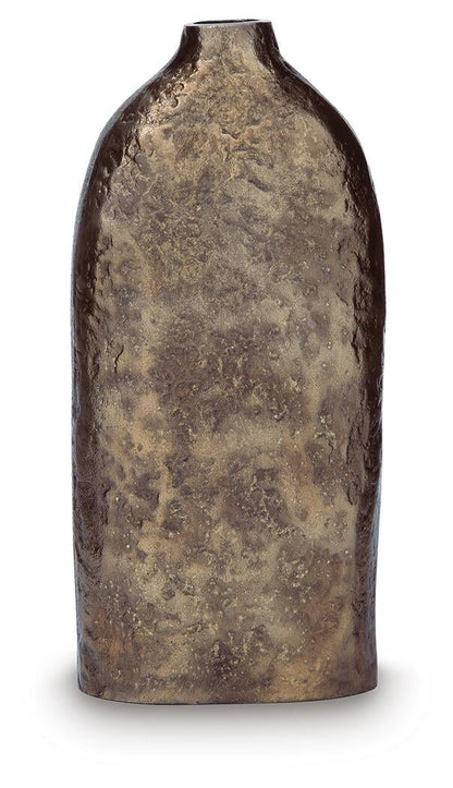 Wallmond Vase