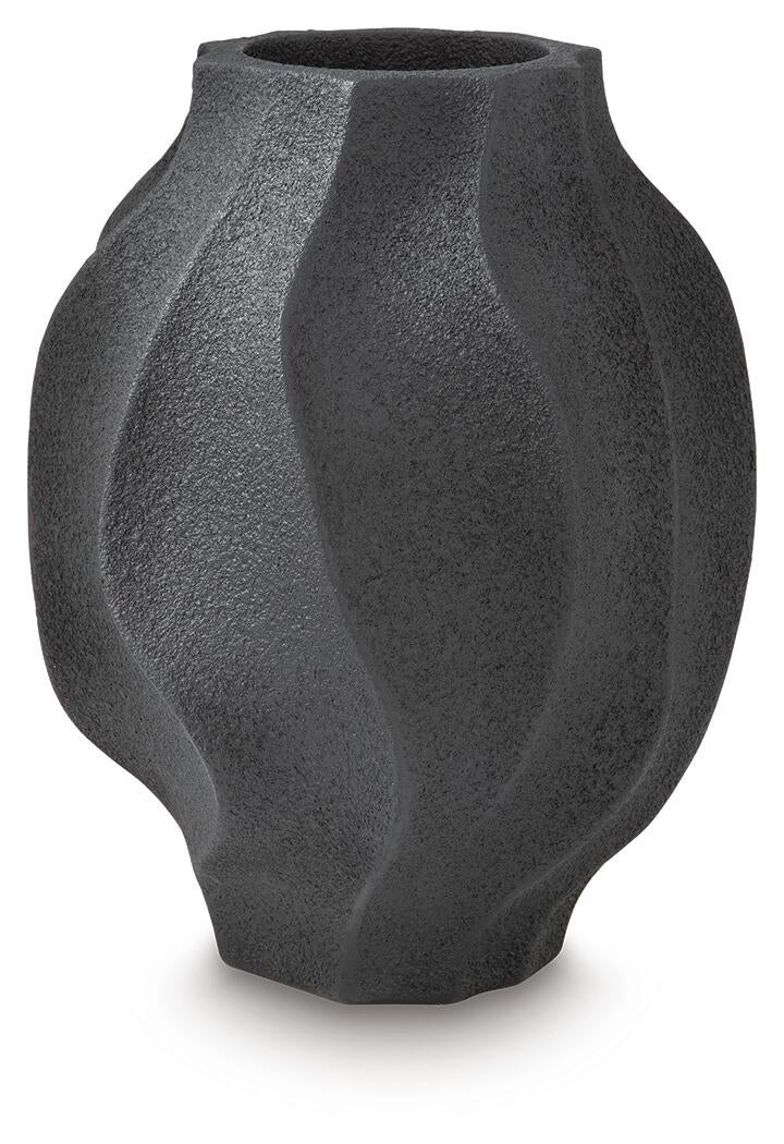 Judworth Vase