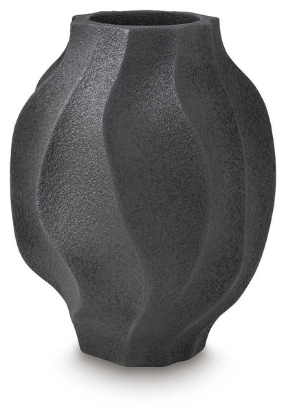 Judworth Vase