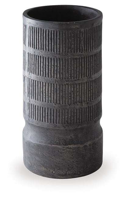 Beninworth Vase