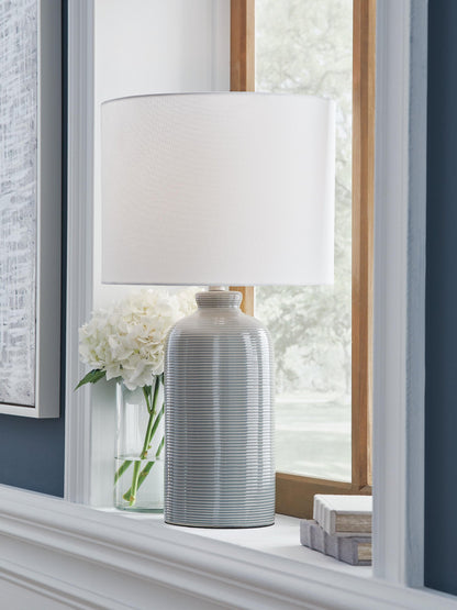 Wimlow Ceramic Table Lamp (1/CN)