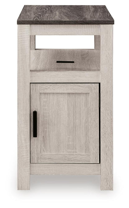 Fendenmore Chair Side End Table
