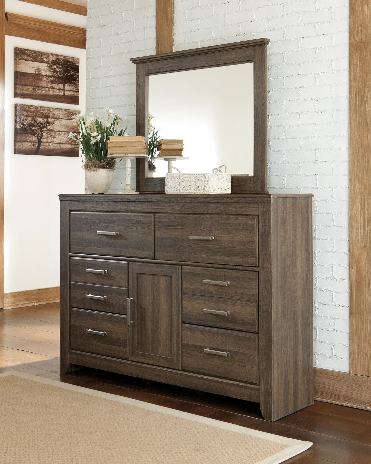 Juararo Queen Panel Bed with Mirrored Dresser