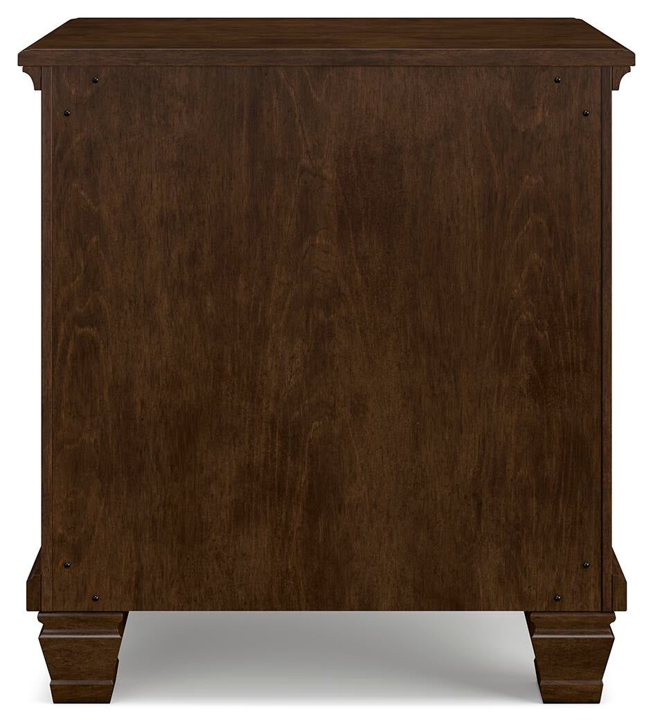 Danabrin King Panel Bed with Mirrored Dresser and Nightstand