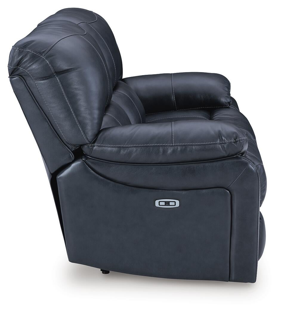 Leesworth Sofa, Loveseat and Recliner