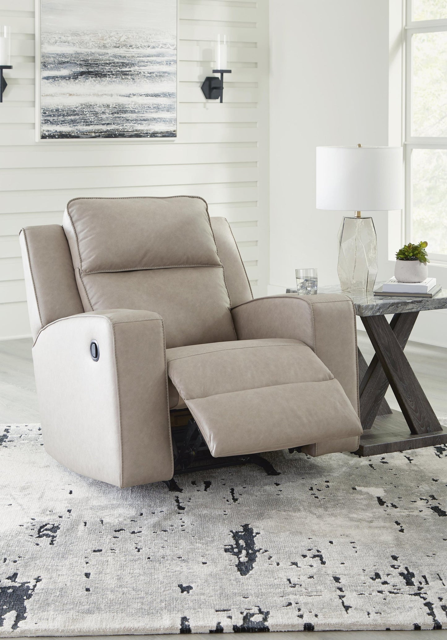Lavenhorne Sofa, Loveseat and Recliner