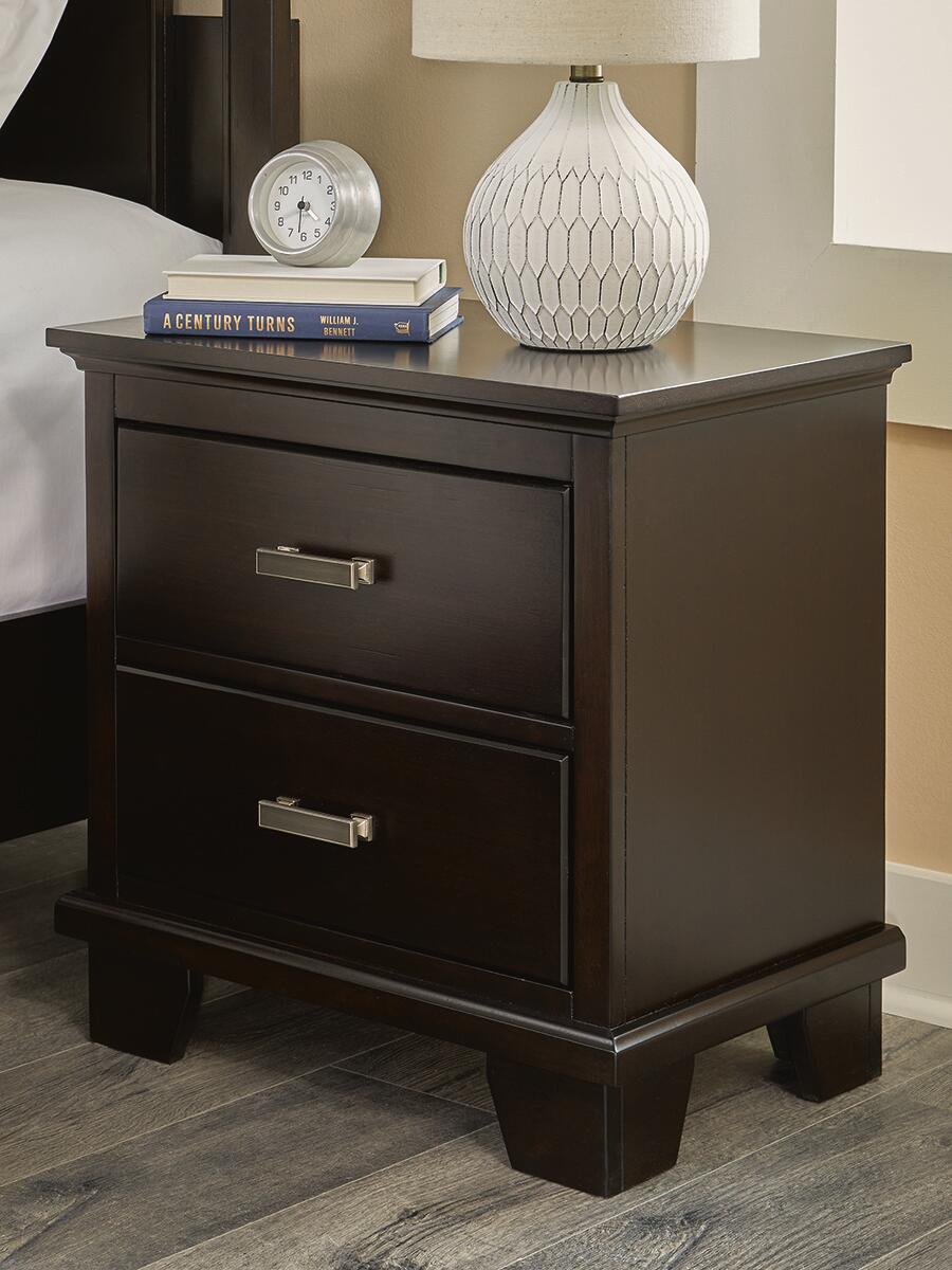 Covetown Full Panel Bed, Dresser, Mirror, Chest and Nightstand