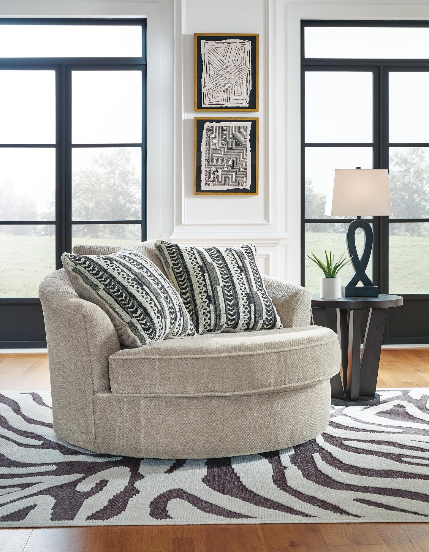 Calnita Chair and Ottoman