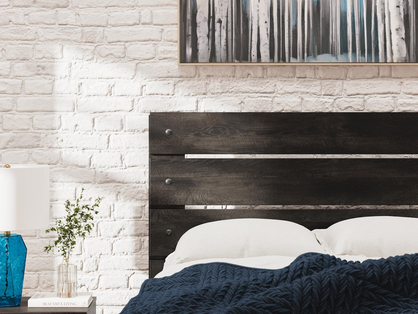Hollivern Twin Panel Bed, Dresser, Mirror and Nightstand
