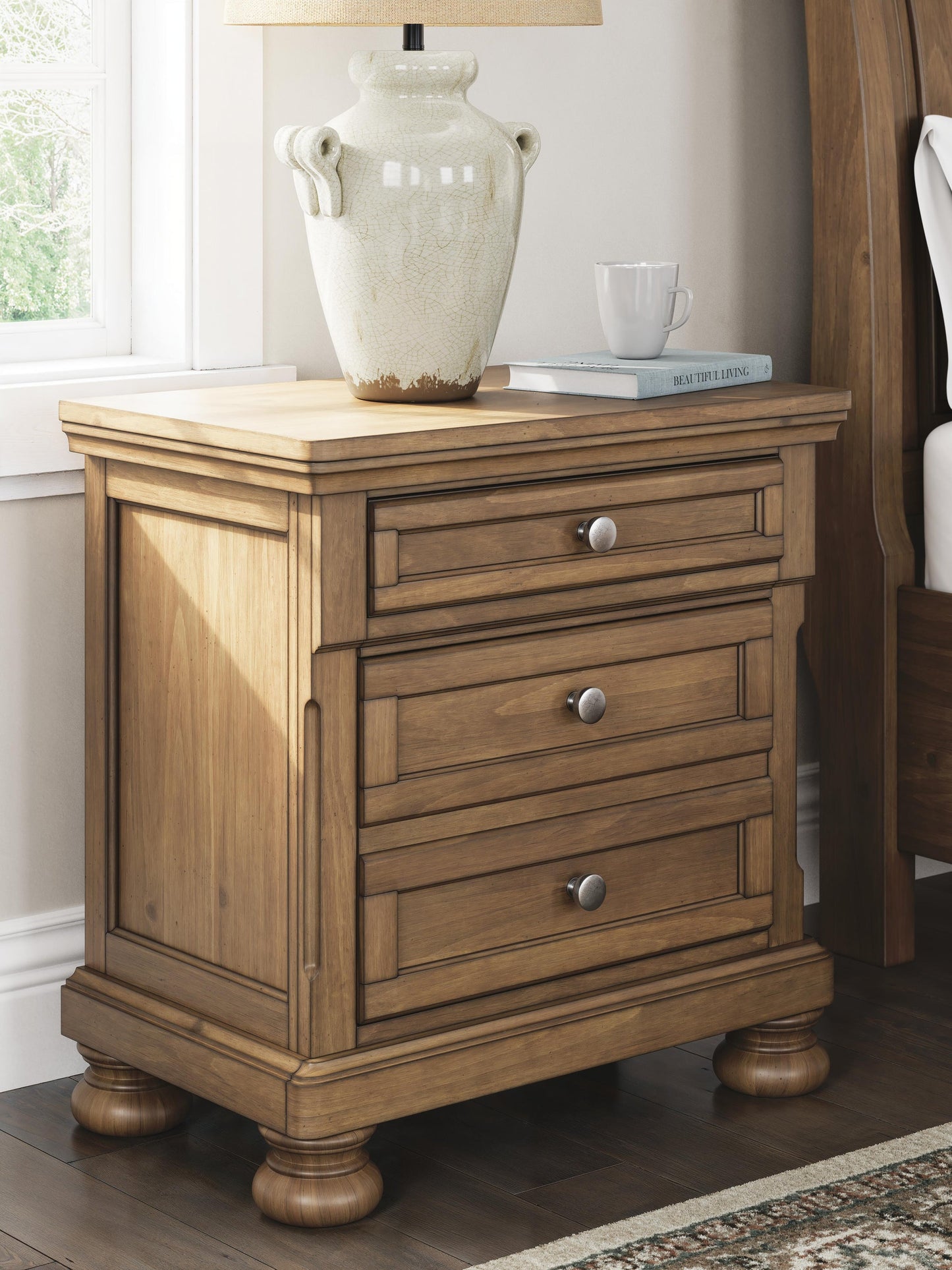 Vandenmore California King Storage Sleigh Bed with Mirrored Dresser and Nightstand