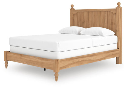 Galletyn Queen Panel Bed with Mirrored Dresser