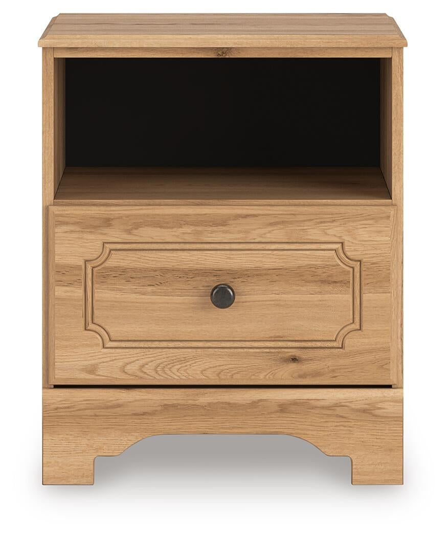 Galletyn Twin Panel Bed with Mirrored Dresser and Nightstand