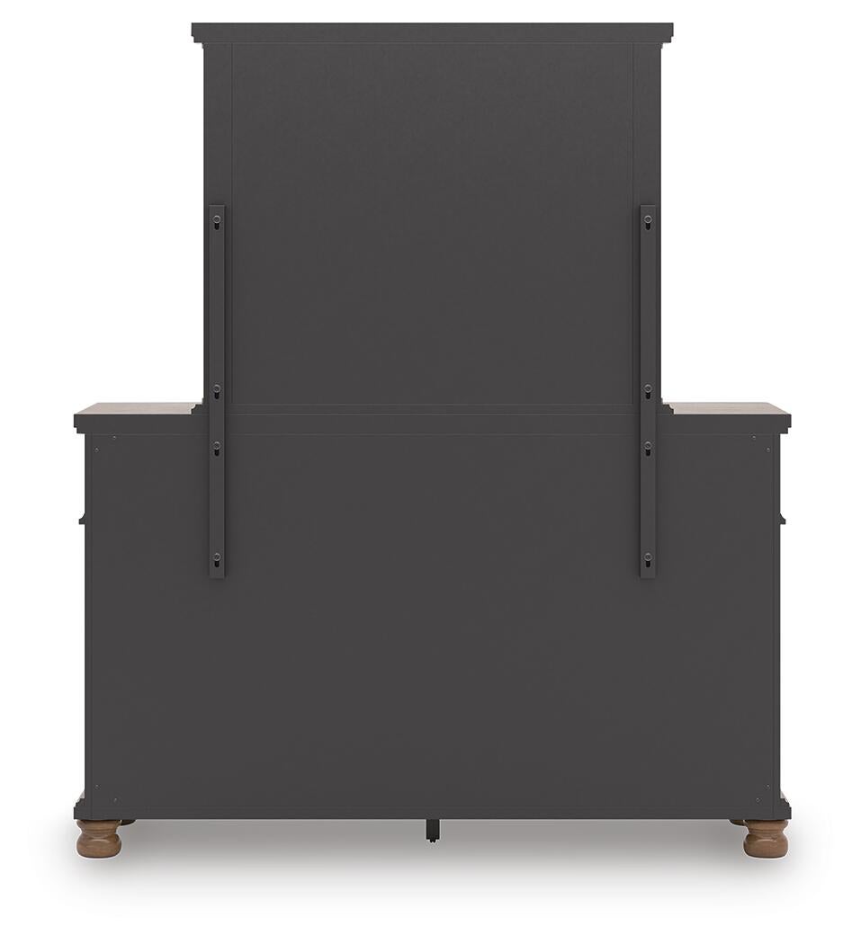 Chadworth Queen Poster Bed with Mirrored Dresser and Nightstand