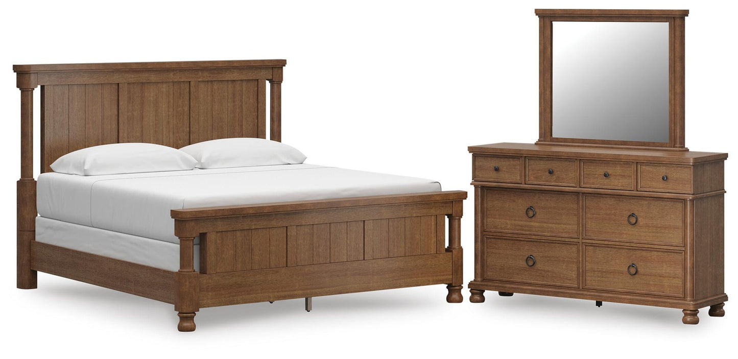 Chadworth King Poster Bed with Mirrored Dresser