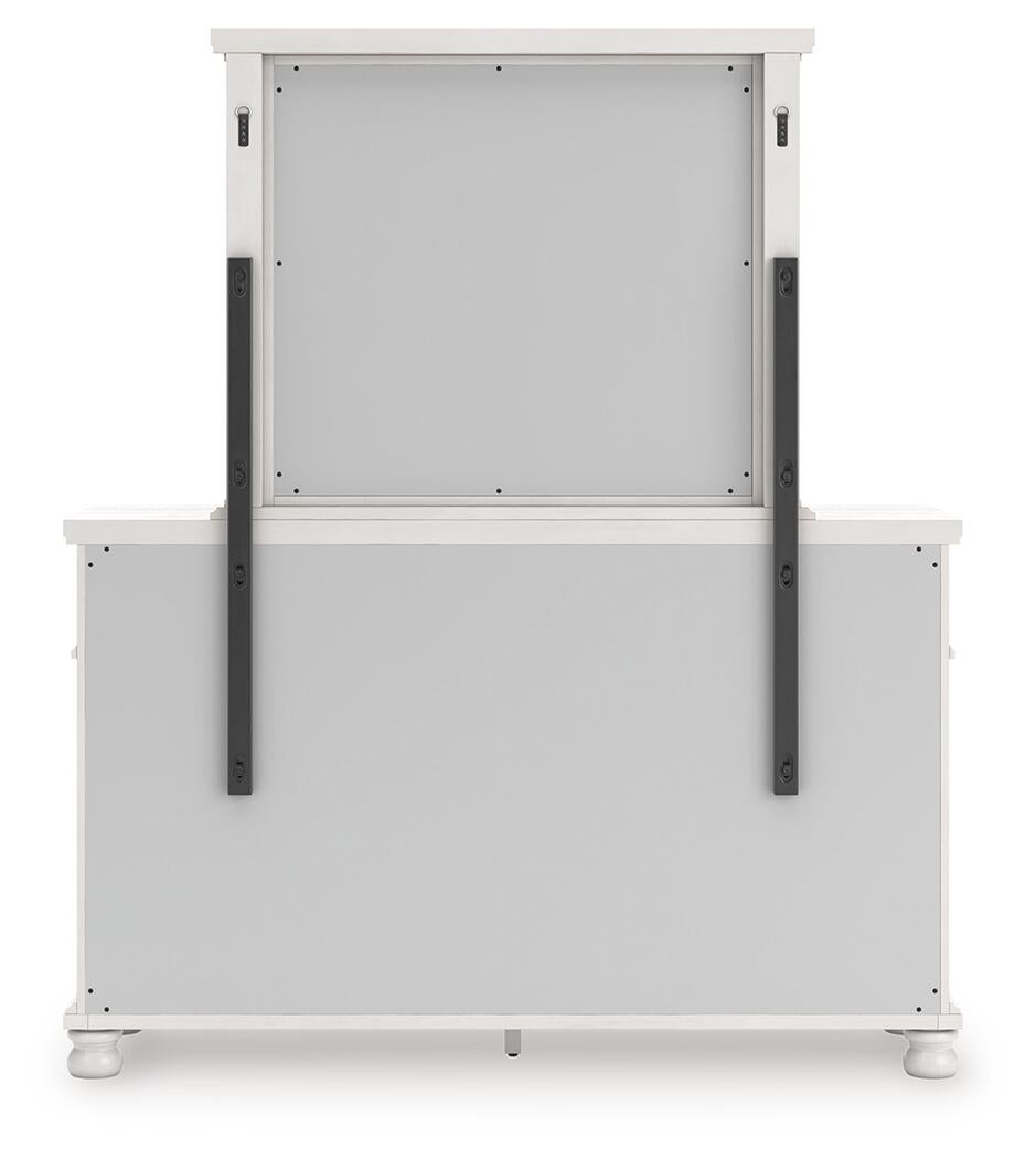 Chadworth King Poster Bed, Dresser and Mirror