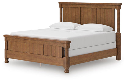 Chadworth California King Poster Bed with Mirrored Dresser