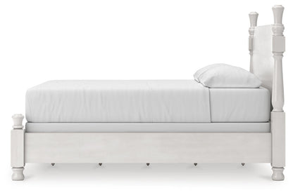 Chadworth California King Poster Bed, Dresser and Mirror