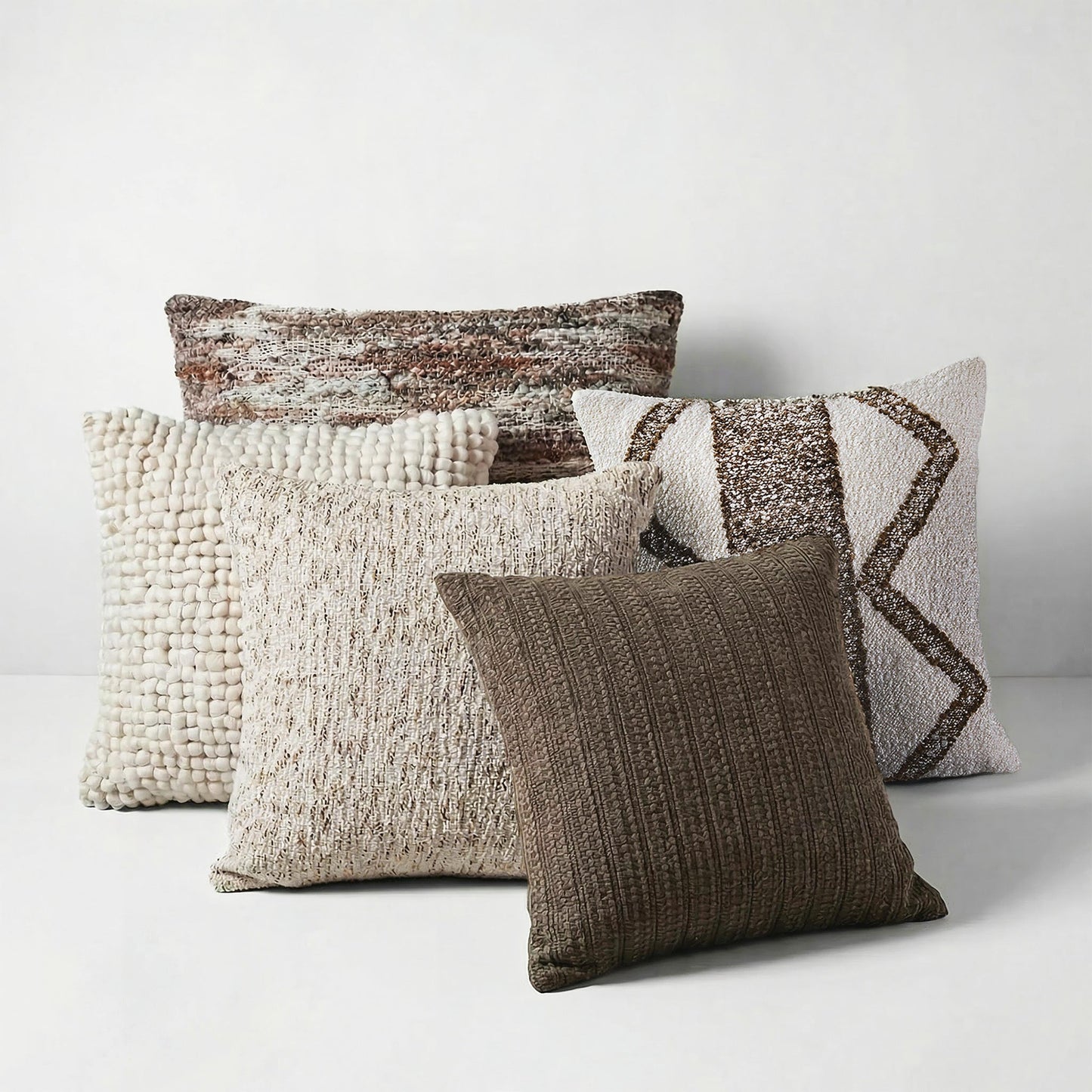 Nealton Pillow