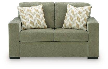 Bridgepoint Loveseat
