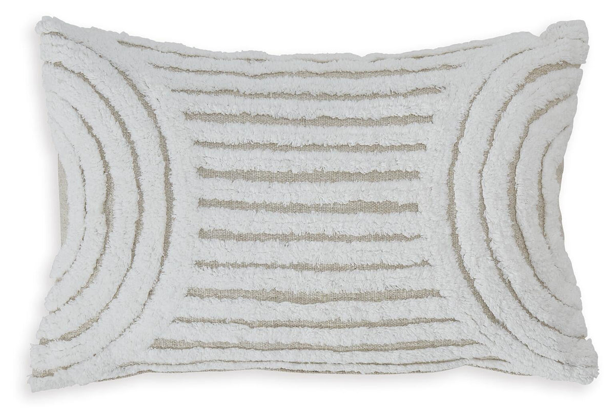 Farissen Pillow