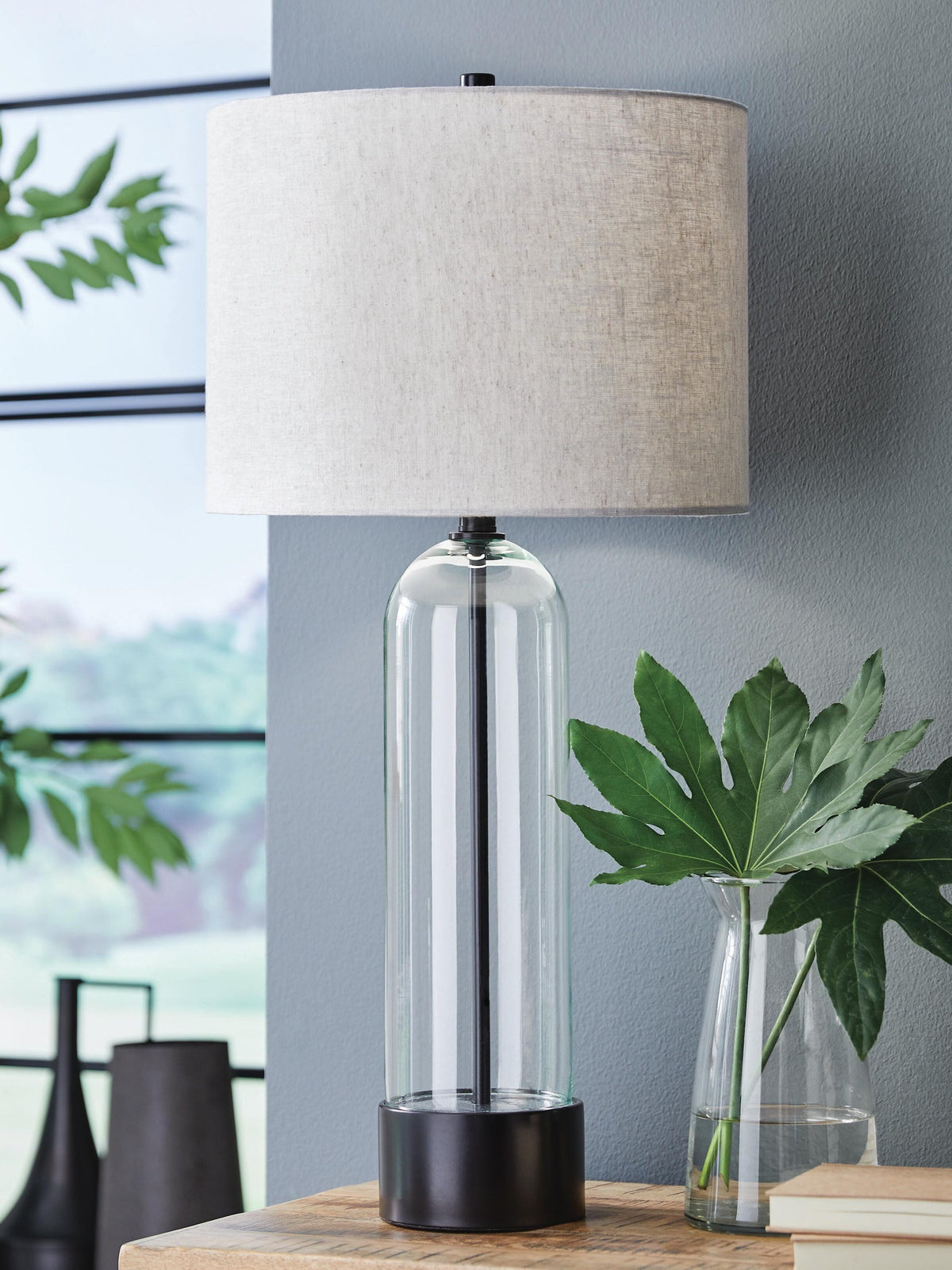 Kerrbrook Glass Table Lamp (1/CN)