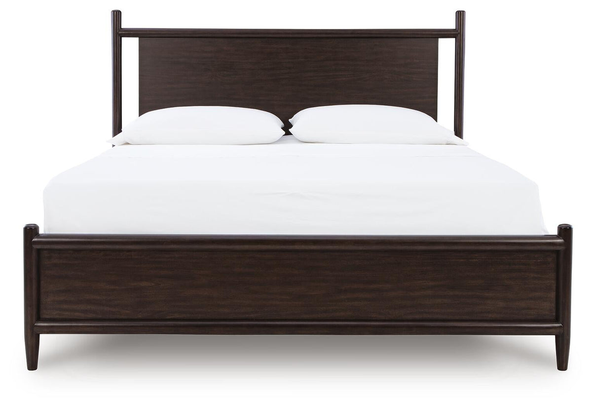 Dantenton King Panel Bed
