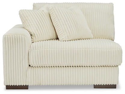 Lindyn 6-Piece Sectional